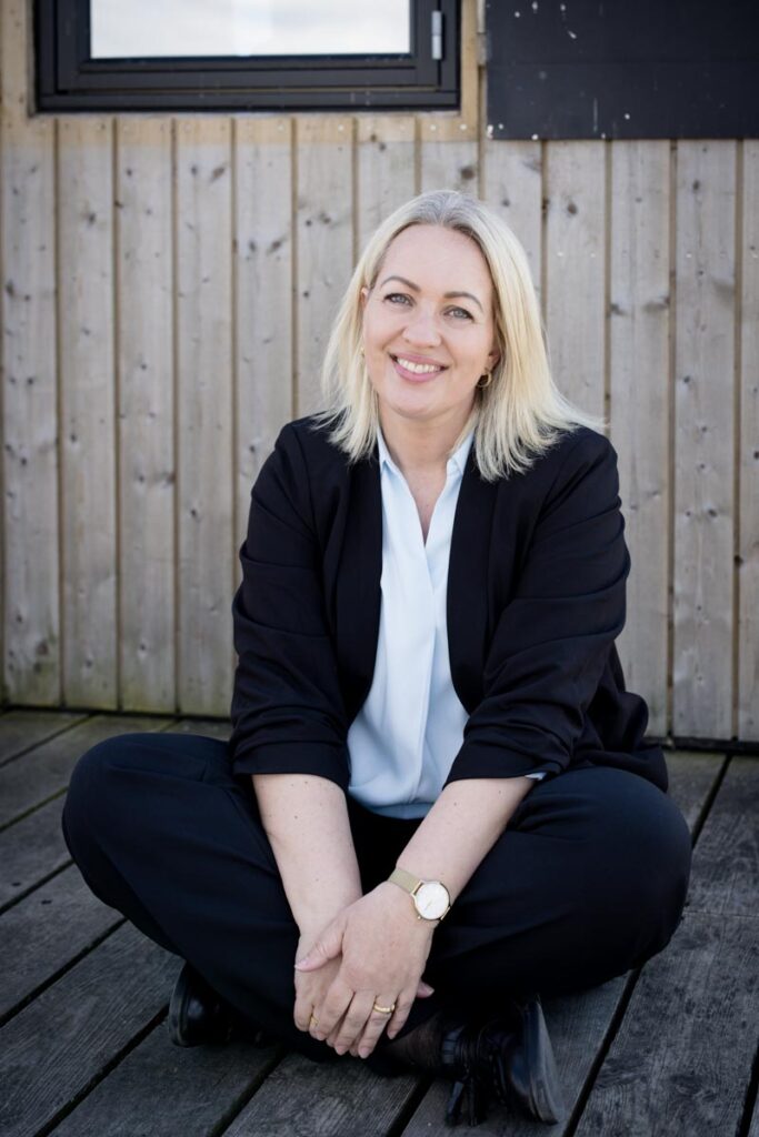 Heidi Terp - Hypnoterapi Amager, 2300 - Tårnby Profilbillede af Heidi. hjælp til stress, angst, fobi mm.